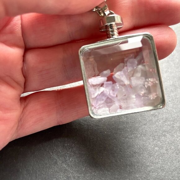 ✨ Pendant Necklace Crushed Amethyst Stone Shaker Square Frame Bottle Silver Tone - Picture 2 of 14